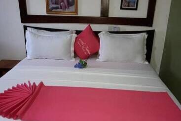 בית מלון כפרי 2 E