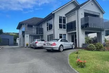 Majatalo Lang S Beach Scenic Resort