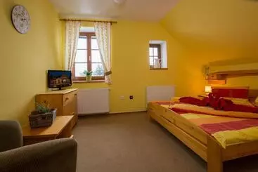 Majatalo Penzion U černého čápa