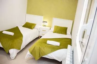 Aparthotel Pregonero Urban Suites   Verde