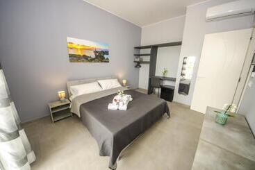 Villa Dei Due Mari B&b