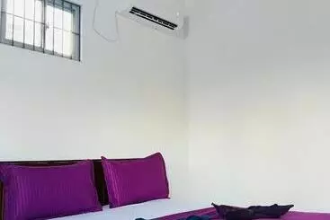Honey Beach Hostel