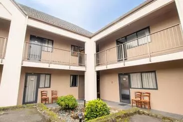 モーテル The Haven Newmarket Suites