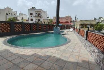 The Belita Hotel & Spa