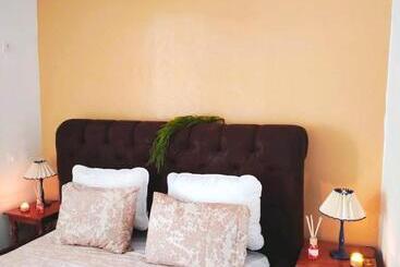 شقة فندقية Appart Hôtel Le Combes