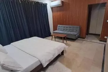 Aamiaismajoitus (B&B) Concept Guest House