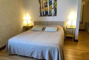 Pensão Sunrise Beach Villa