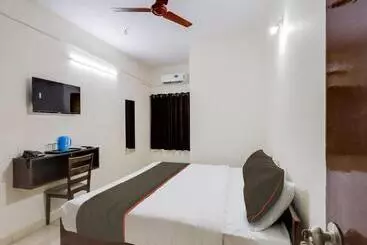 Hotel Oyo Flagship Valasaravakkam