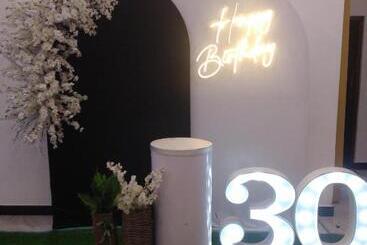 Hotel Sri Royal Castle