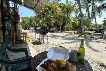 Pensjonat Backpackers Caribe Puerto Viejo