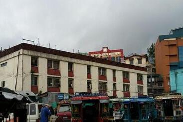 Bed and Breakfast Cvnb Bed & Bath Hostel