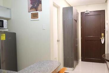 هتل Zen Rooms Malate Robinsons