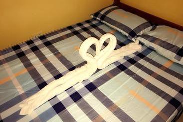 הוסטל Lemon Dormitel