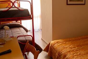 Szálloda Ristorante Colibrì