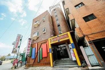 مُتل Gyeongju Utopia