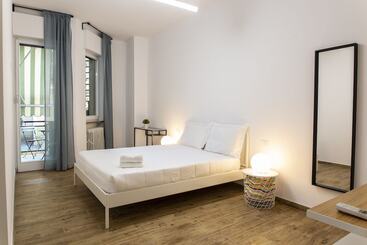 膳宿费 Dora S Room