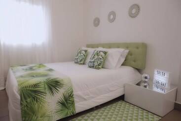 Tropica Hotel Boutique   Hostel