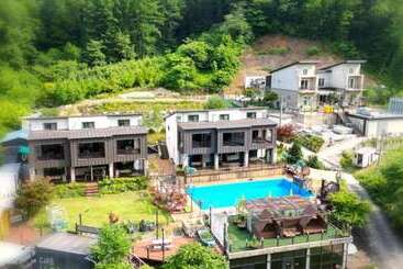 Yangpyeong La Terrace Pension