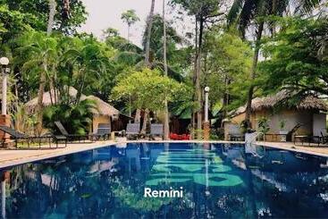 Summer Day Beach Resort Koh Phangan