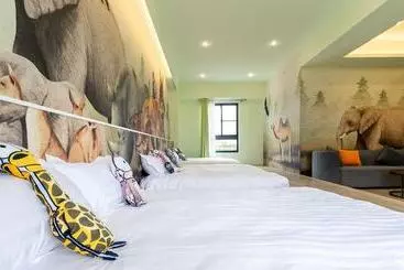 Bed and Breakfast Wunan Zoo Family Homestay