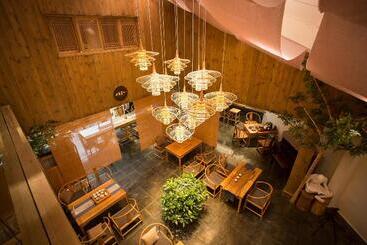 Blossom Hill Hotel Ji Nan Shunlu