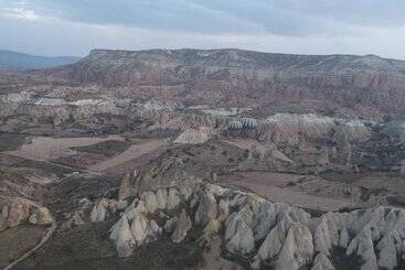 هاستل Dede Cave Konak