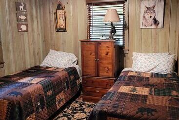 Butler S Bay Cottage