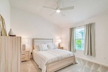 별장 Villages Home In Gated Community W/ Pool Access!