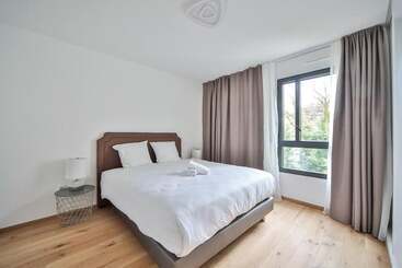 Hotelli Blue Night International 69