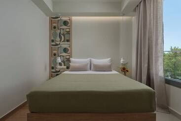 Aparthotel Sandy Seaside Suites