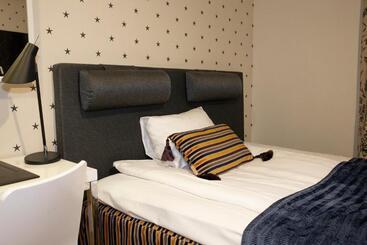 酒店 Epoque & Apartments