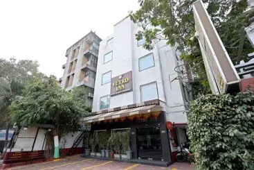 Hotel Vetro Inn