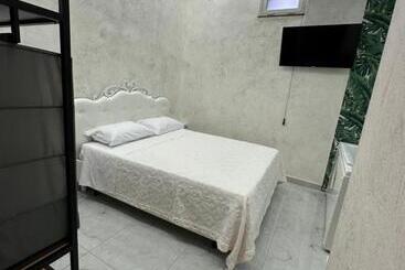 تختخواب و صبحانه Suite La Vigna