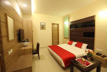 בית מלון כפרי Golden Fern