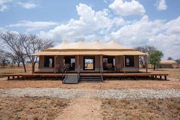 Hotel House Of Nature Serengeti