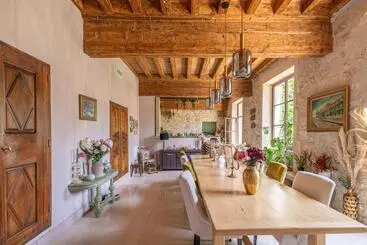 Aamiaismajoitus (B&B) Le Jardin Des Cordeliers