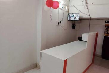 Hotel O Jai Hind Home Stay