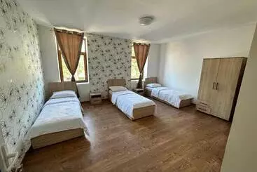 Majatalo Cazare Sascut