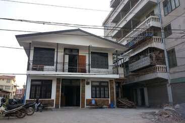 Taunggyi Golden Wing Motel 2   Hostel