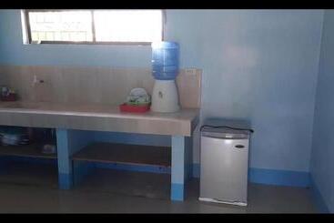 Schronisko Art J S Traveller S Inn