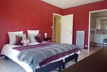 Aamiaismajoitus (B&B) Le Caousate