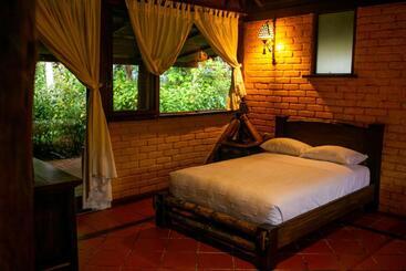 Hotel Arrayan Y Piedra