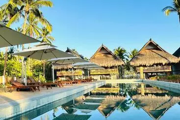 Hotel Station One Beach Resort