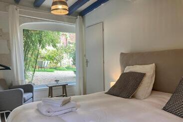 بنسيون Le Jardin De Marie La Maison D Hôtes Sancerre