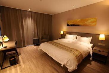 Hotel Home Inn Plus Tai An Hongmen Road Daimiao