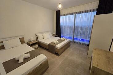 بنسيون Kyrenia Boutique Residance