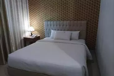 Robbani Edotel Liwa Syariah