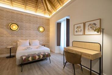 هتل آپارتمان Casa Pizarro, By Homing U