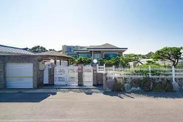 Ulsan Healing Dokchae Pension