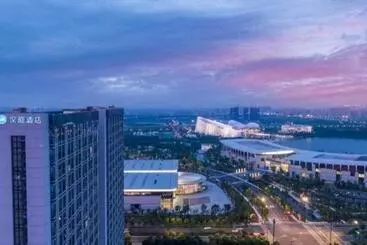 Hanting Hotel Nantong International Exhibition Center